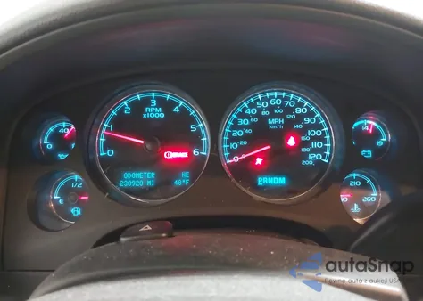 2012 Chevrolet Suburban 1500 Lt из США, поврежденный, VIN 1GNSKJE7XCR114500